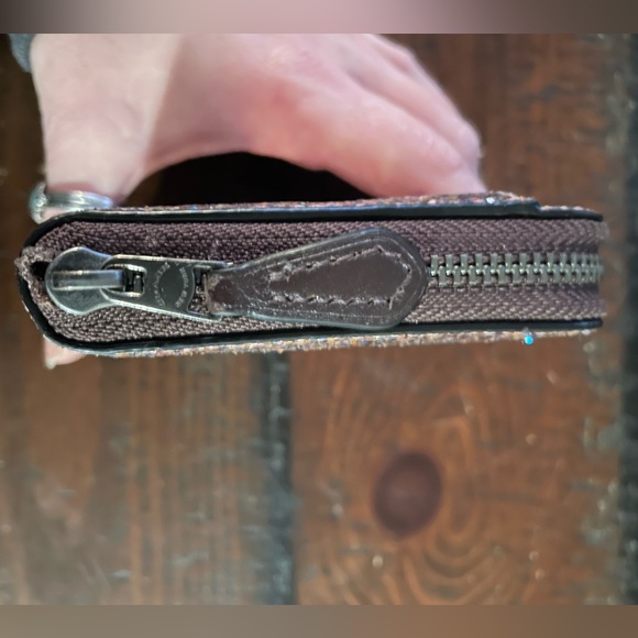 Coach X Keith Haring small zip around leather multi glitter wallet G/EC ~ - Picture 12 of 16